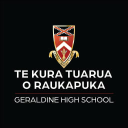 Geraldine High School logo