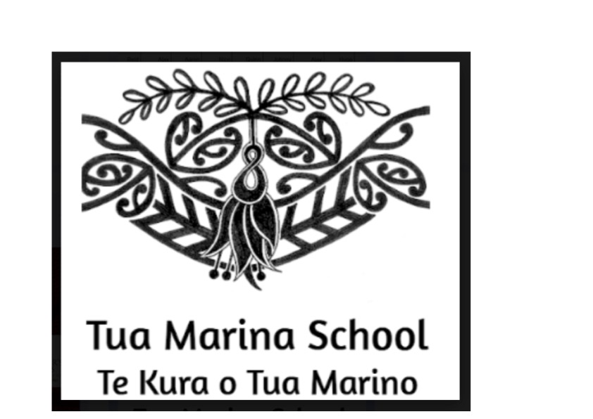 Tua Marina School logo