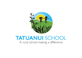 Tatuanui School logo