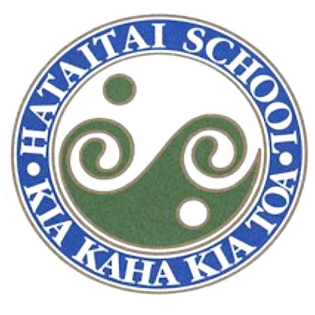 Hataitai School logo