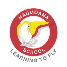 Haumoana School logo