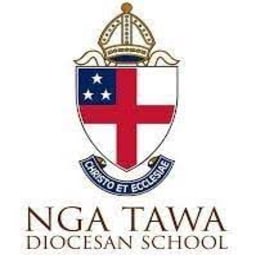 Nga Tawa School logo